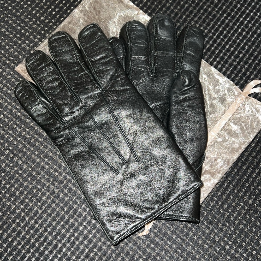 Mint Condition Coach Leather Gloves - image 1
